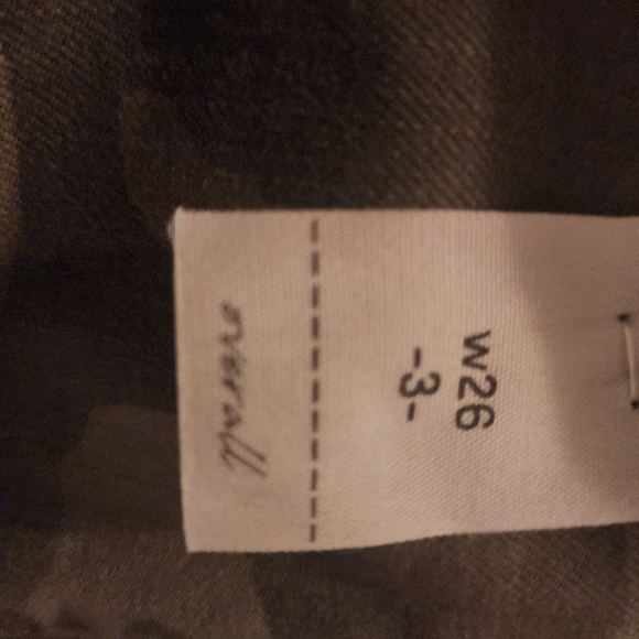 Vanilla Star's camouflage overalls - Picture 3 of 13